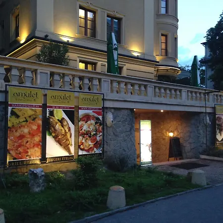 布达佩斯黄金酒店 酒店