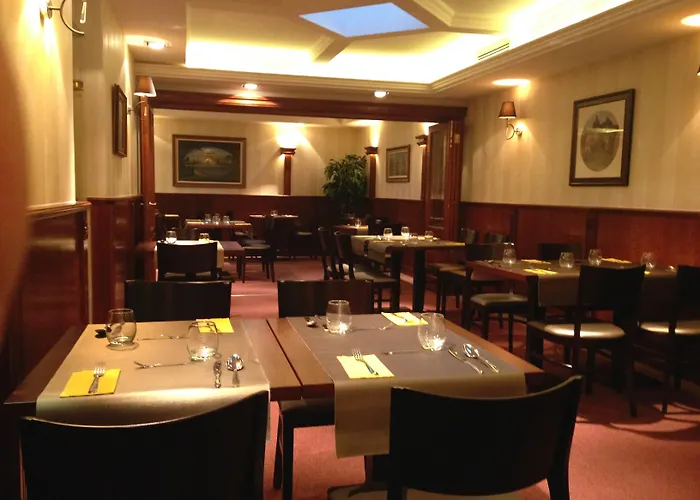 布达佩斯黄金酒店 4*