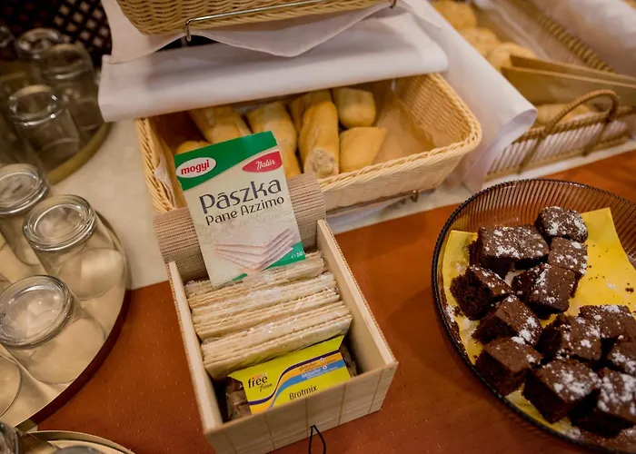 布达佩斯黄金酒店 4*