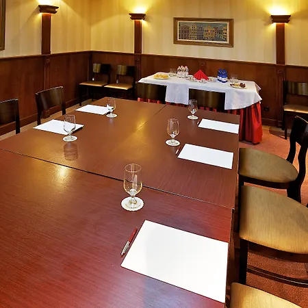 Gold Hotel Budapest