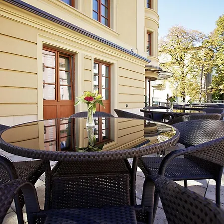 Hotell Gold