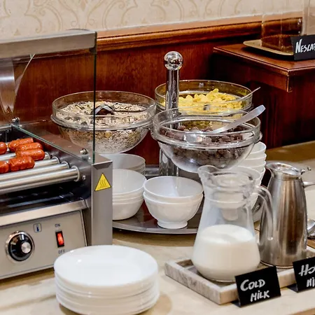 Ξενοδοχείο Gold